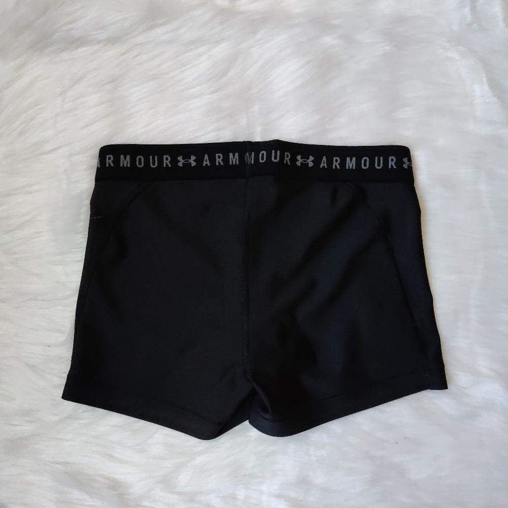 Like New Under Armour Compression Short - image 2